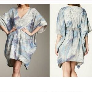 Bird by‎ Juicy Couture Size Medium Large